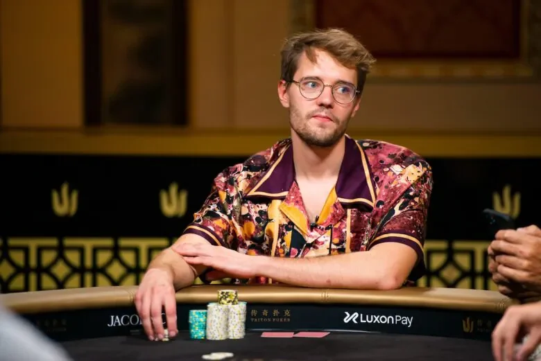 Linus Loeliger Net Worth Linus Loeliger in glasses at a Triton Super High Roller Series table