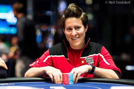 Vanessa Selbst kembali ke Dunia Poker
