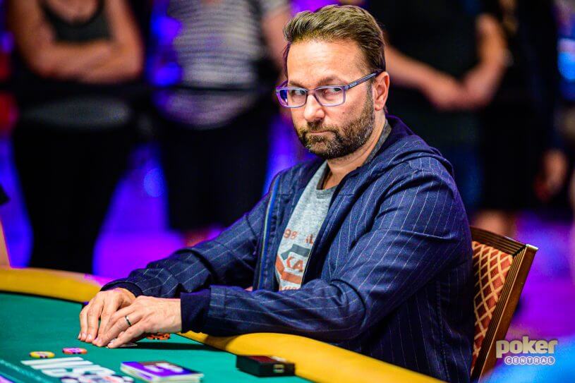 Brandon Cantu atira em Daniel Negreanu - Desafio para jogar heads-up para “Whole Net Worth”