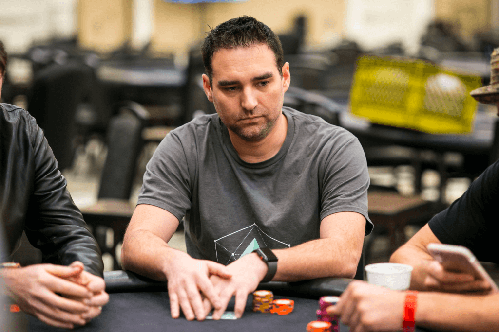 Poker Pro Poker Pro Brandon Cantu no Hospital com um Caso Grave de COVID-19