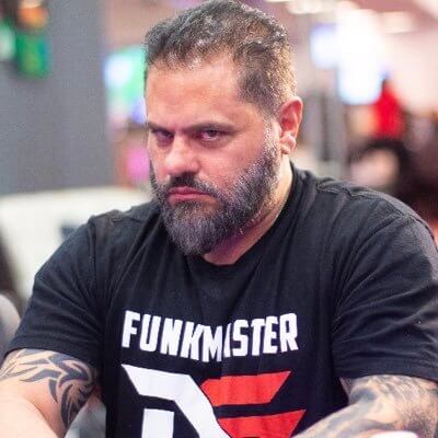 Fight breaks out between Jerry and Nick Vertucci on Hustler Casino Live Stream