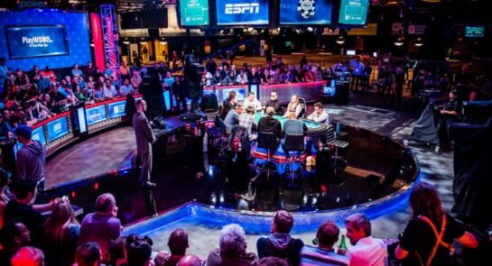 How to play a final table in online poker tournaments