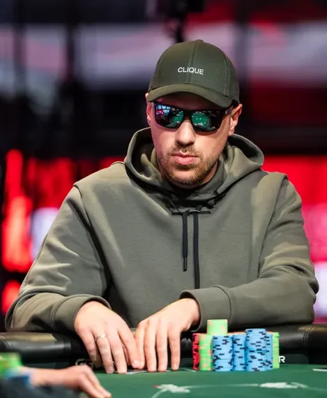 Artur Martirosian Artur Martirosian poker player portrait