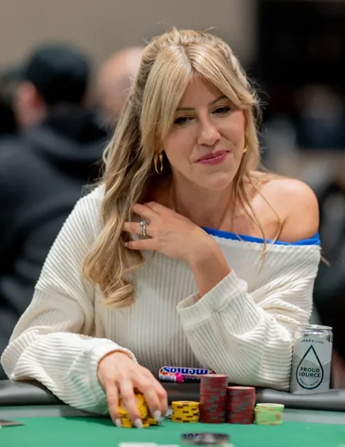 Kristen Foxen Kristen Foxen poker player portrait