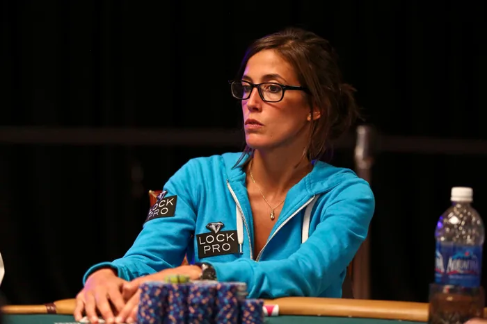 Leo Margets in sponsor colours during her early tournament years