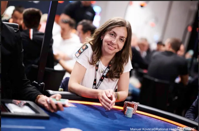 Maria Konnikova at an EPT table Maria Konnikova studying an opponent during a European Poker Tour event