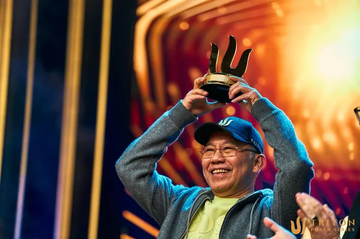 Paul Phua celebrates Triton 10th Anniversary Special victory Paul Phua lifts the Triton Poker 10th Anniversary Special trophy in Jeju