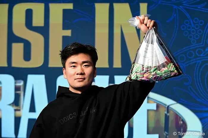 Hengtao Zhu WSOPE 2026 Main Event Day 4 chip leader Hengtao Zhu holding his chip bag after taking the Day 4 lead at the 2026 WSOP Europe Main Event in Prague
