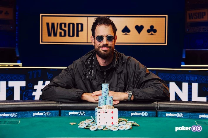 Nick Schulman Joins 7 Bracelets Club After Winning $10K NL 2-7 Lowball Nick Schulman Joins 7 Bracelets Club After Winning $10K NL 2-7 Lowball