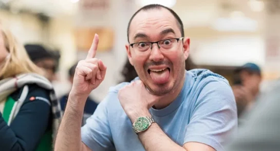 A Spotlight on Nuisance Players in Live Poker