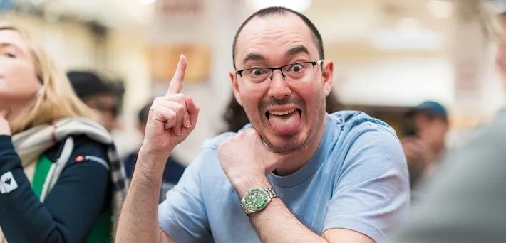 A Spotlight on Nuisance Players in Live Poker