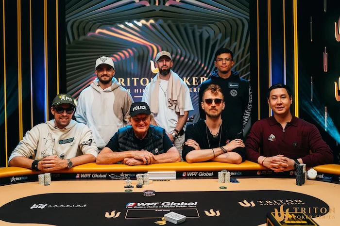 (clockwise from back left): Brandon Wilson, Igor Yaroshevskyy, Samuel Mullur, Punnat Punsri, Klemens Roiter, Jean-Noel Thorel, Manuel Fritz (clockwise from back left): Brandon Wilson, Igor Yaroshevskyy, Samuel Mullur, Punnat Punsri, Klemens Roiter, Jean-Noel Thorel, Manuel Fritz