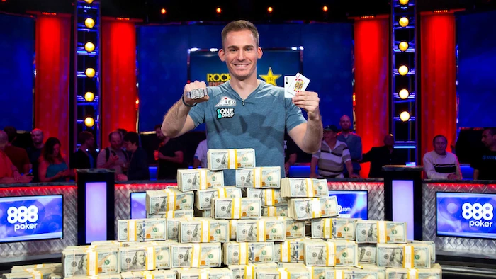 Justin Bonomo’s Net Worth & Poker Career Earnings