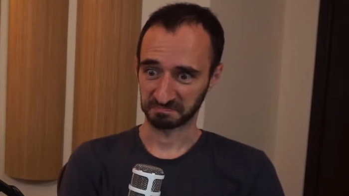 High-Stakes Crushers Clash Over Advice to Avoid Microstakes Poker