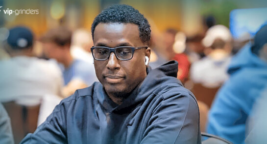 Maurice Hawks sitting at a WSOP Circuit table before winning his 22nd WSOP Circuit Ring