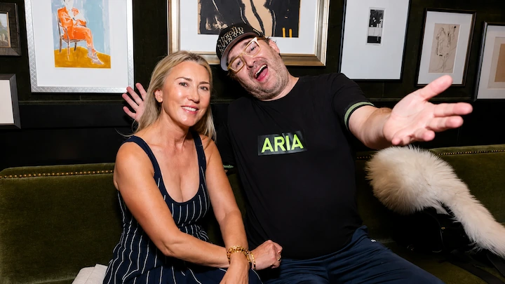 Phil Hellmuth and Dr Katherine Sanborn Phil Hellmuth and his wife Dr. Katherine Sanborn, married since 1990 and poker's longest-lasting marriage at over 35 years